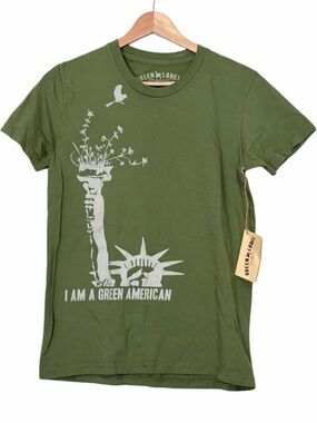 Green Label I Am A Green American' Graphic Tee Olive Green Women’s Medium NWT